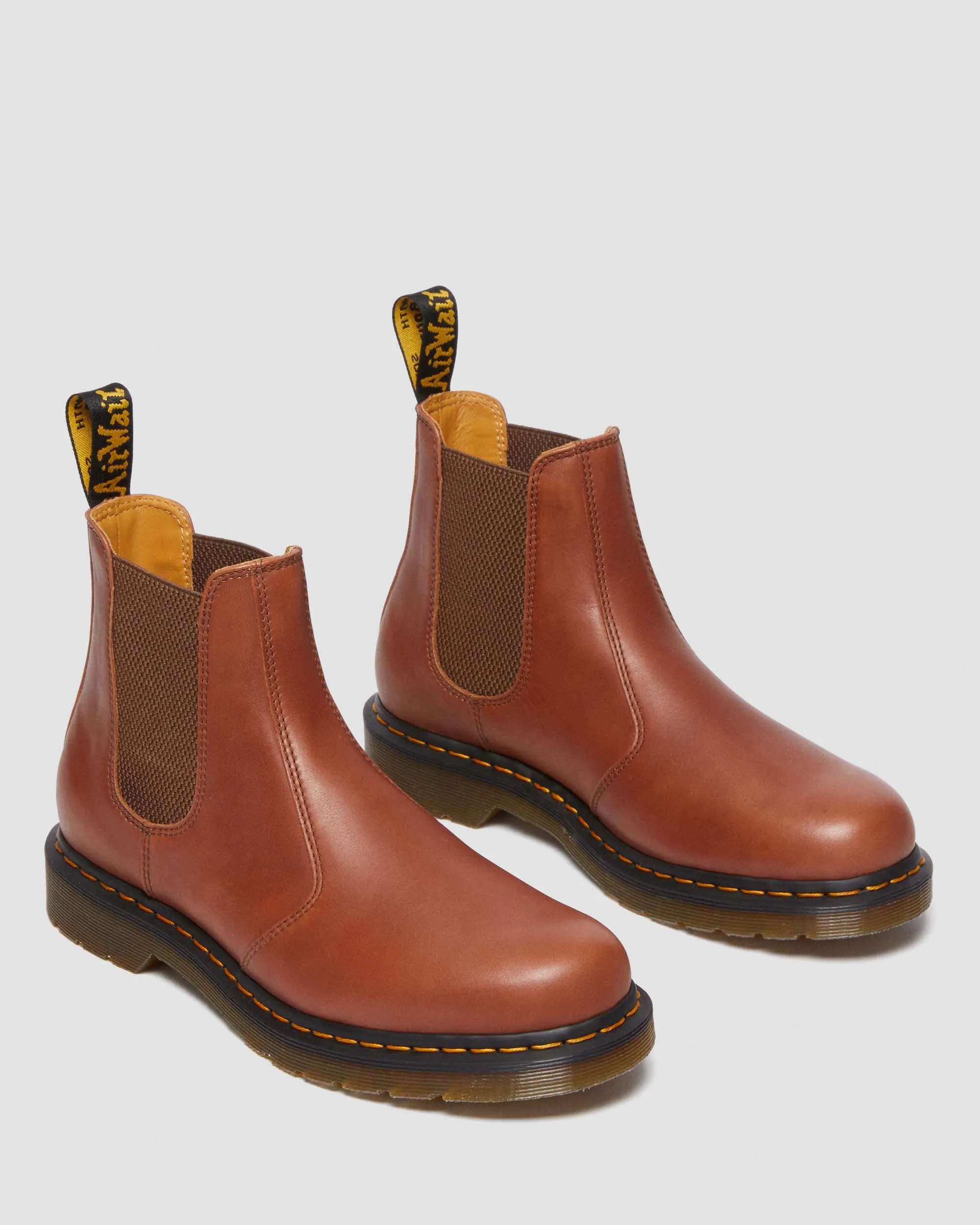 2976 Carrara Leather Chelsea Boots