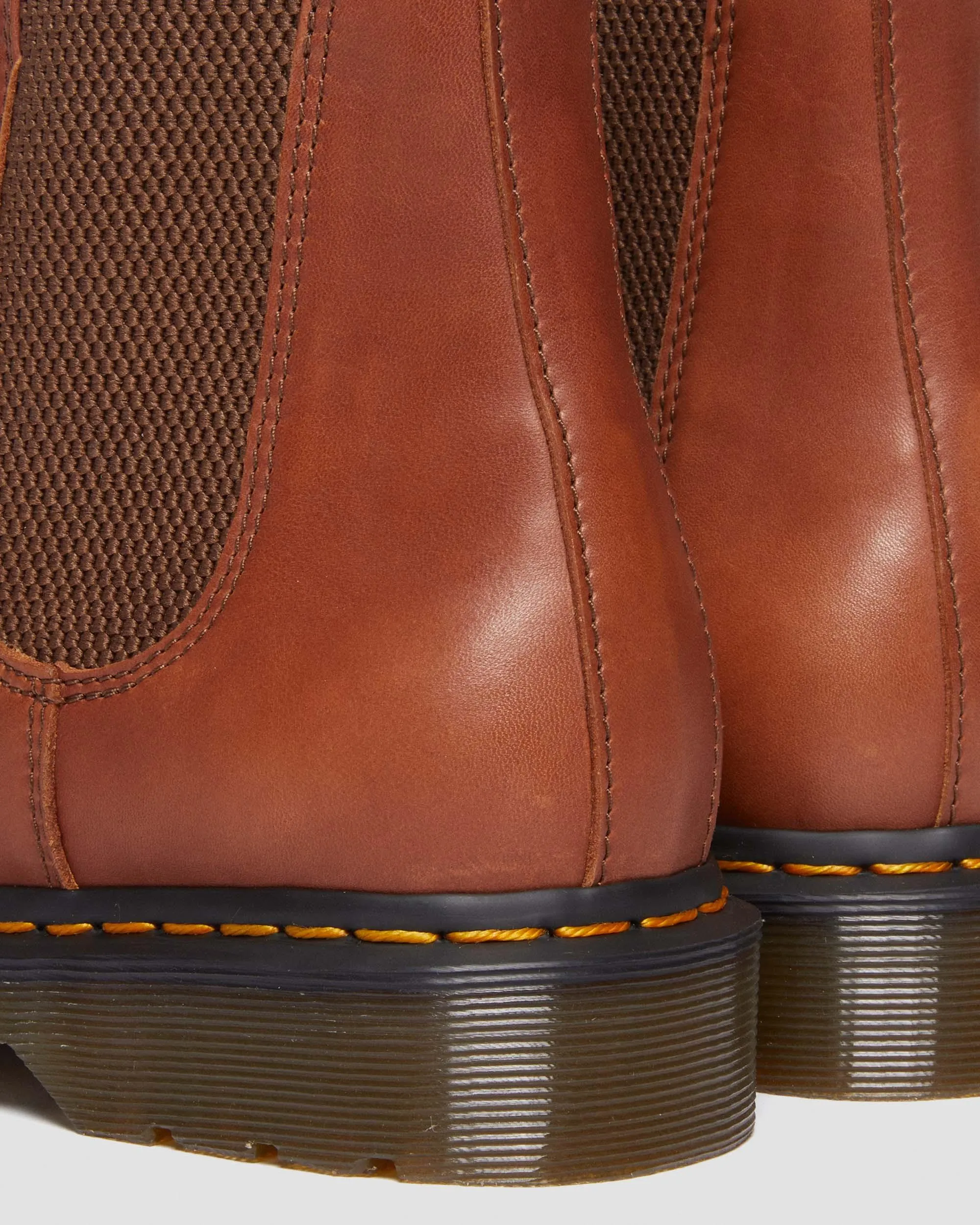 2976 Carrara Leather Chelsea Boots