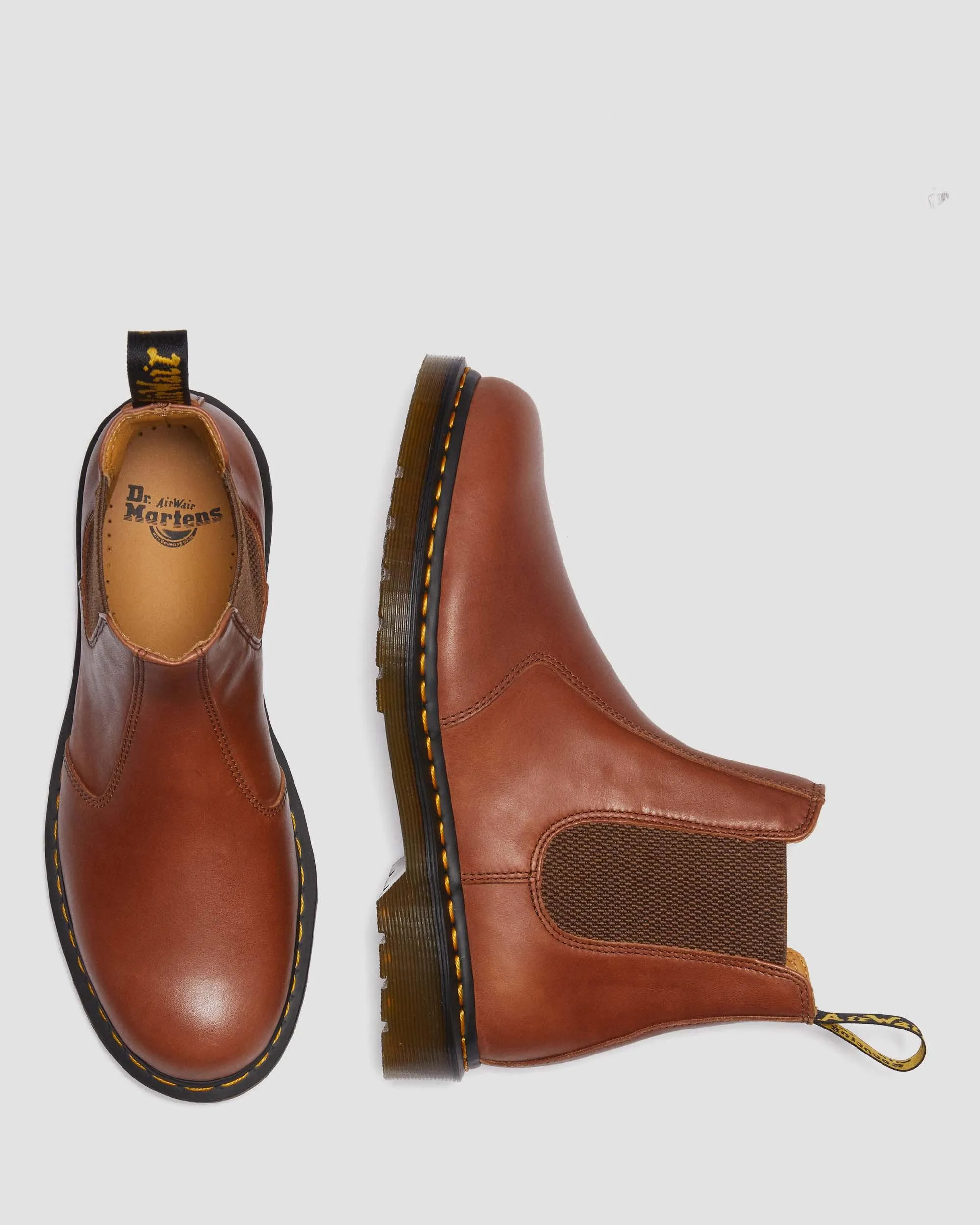 2976 Carrara Leather Chelsea Boots