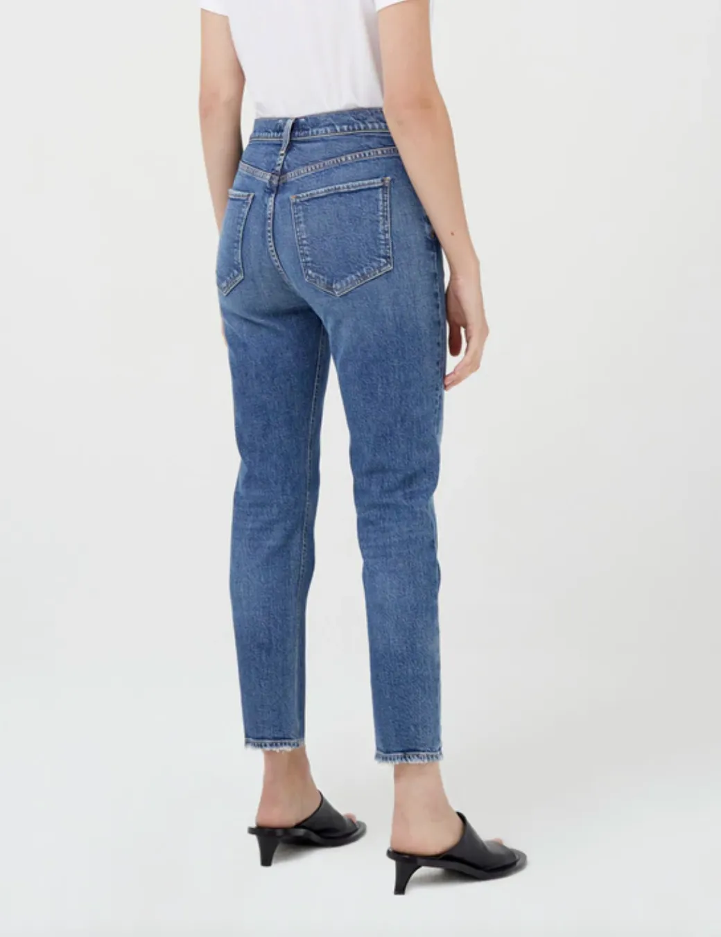 AGOLDE Riley high rise straight crop jeans - silence.