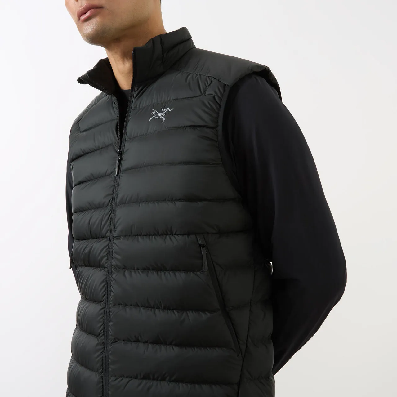 ARCTERYX Cerium Zip-Through Logo Gilet - Black