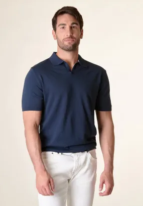 Blue polo shirt with derby collar buttons