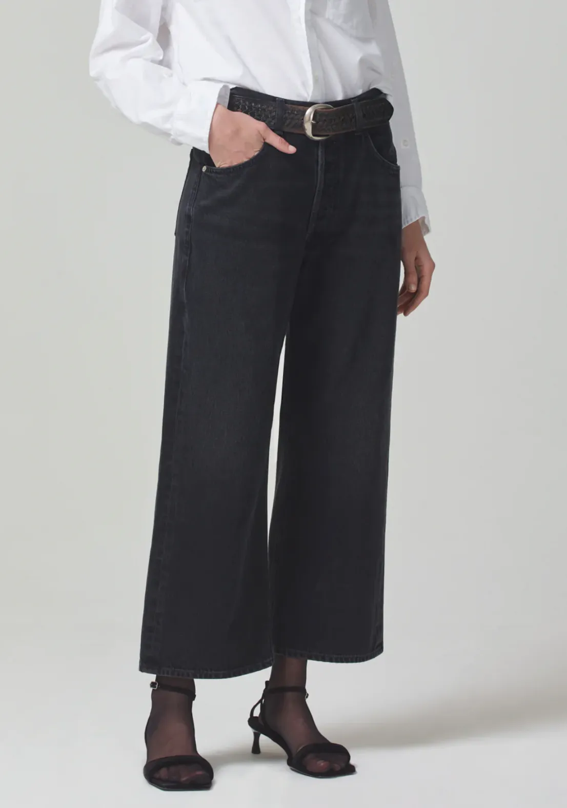 CITIZENS OF HUMANITY GAUCHO VINTAGE WIDE LEG: High-waisted denim pants with retro wide leg design.