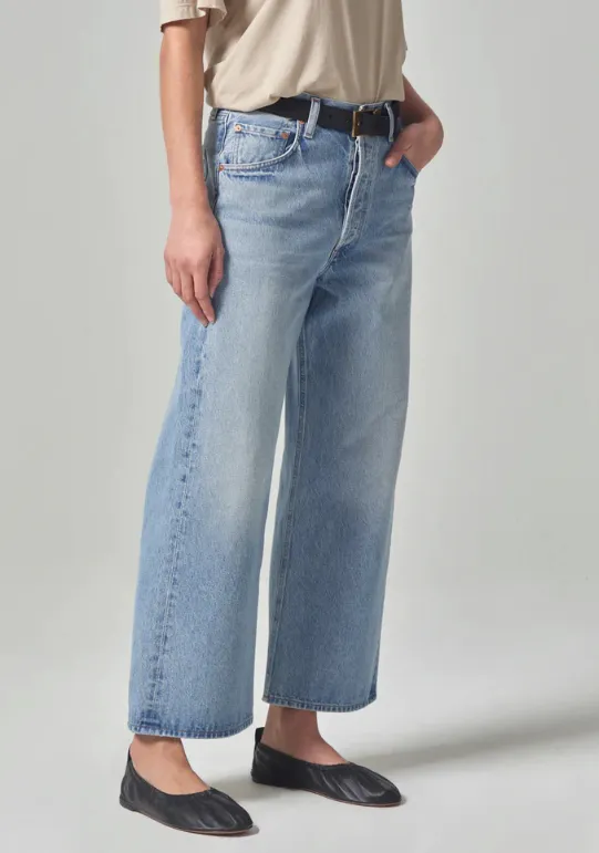 CITIZENS OF HUMANITY GAUCHO VINTAGE WIDE LEG: High-waisted denim pants with retro wide leg design.