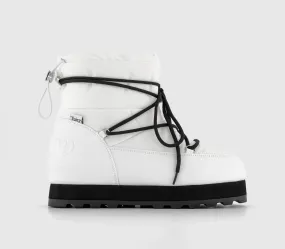 Juicy Couture white alpine boots for women.