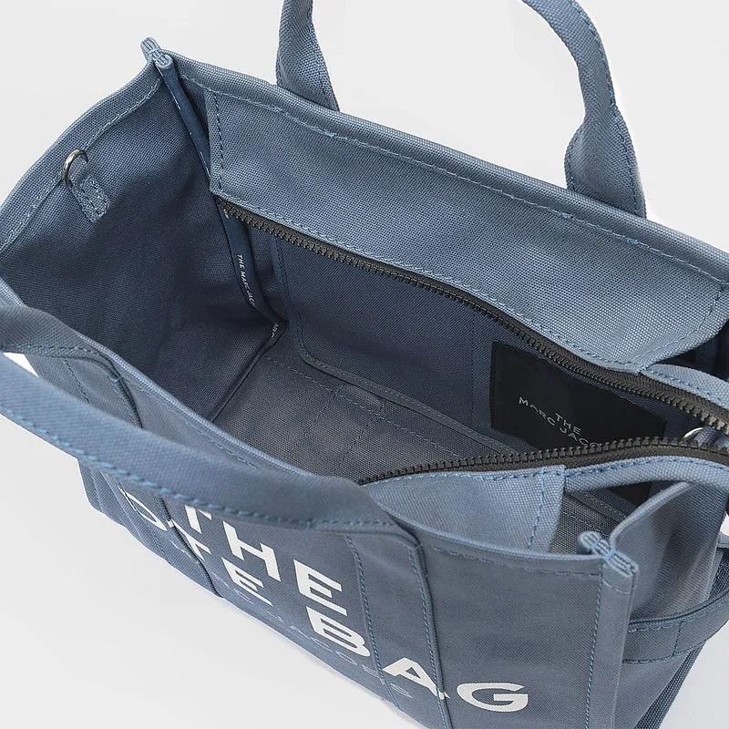 Medium Traveler Tote Bag in Blue Shadow Cotton