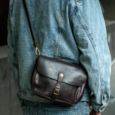 Men's Luxury Solid Pattern Genuine Cowhide Leather Outdoor Shoulder Bag