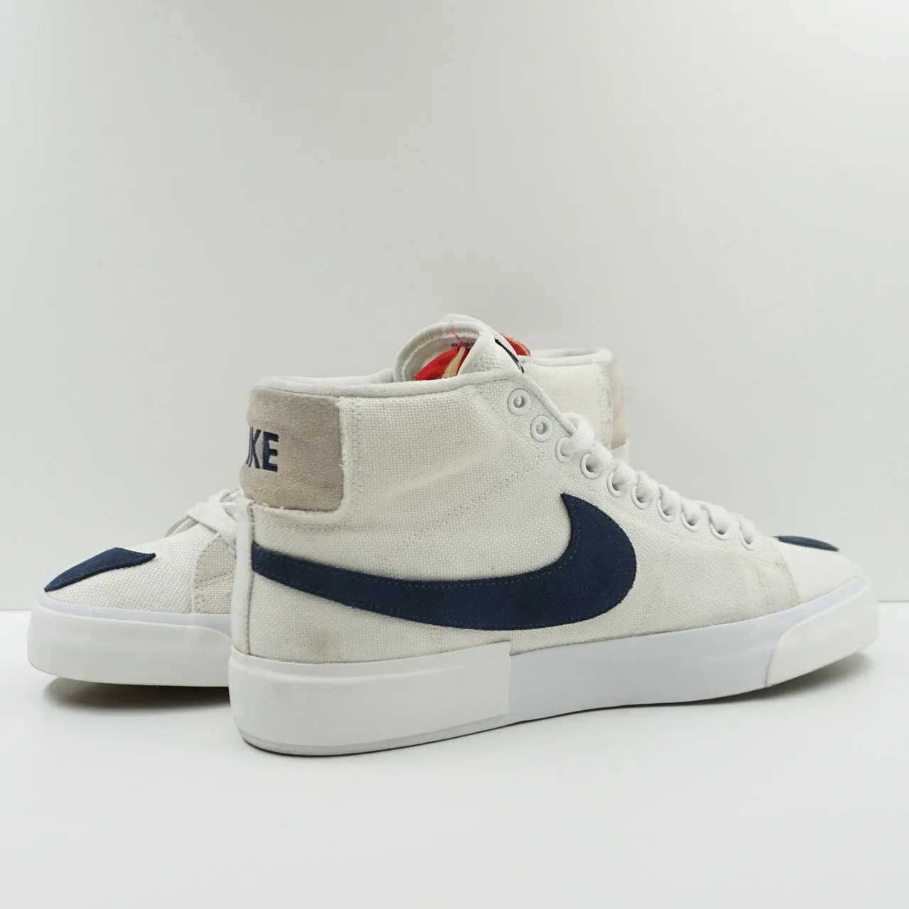 Nike SB Zoom Blazer Mid Edge Hack Pack White