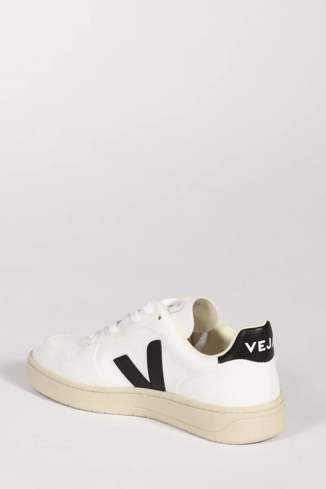 Veja V10 Vegan Bianco/nero Donna sneakers