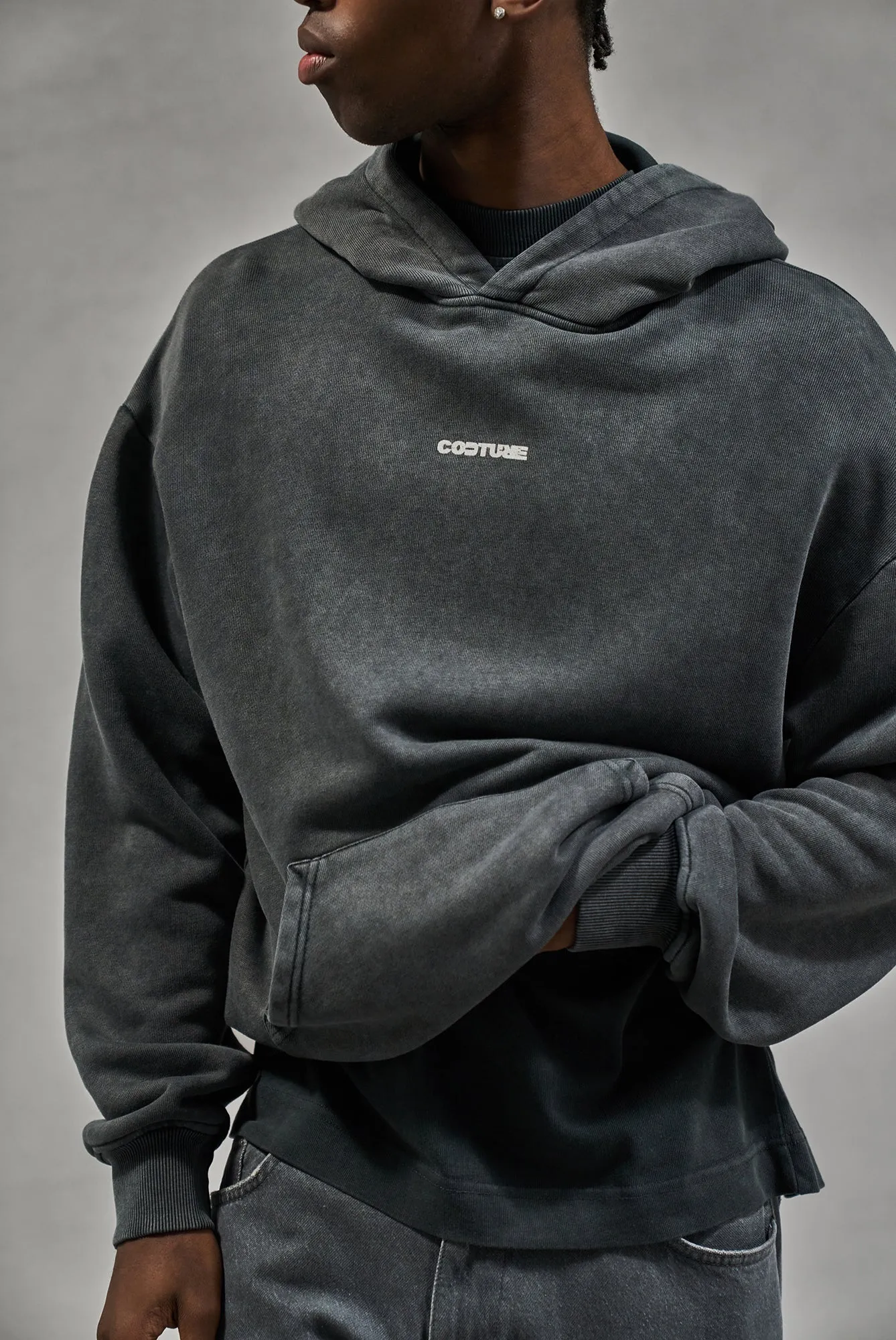 WASHED ARCHIVE LOGO GRAPHIC HOODIE - DARK GREY