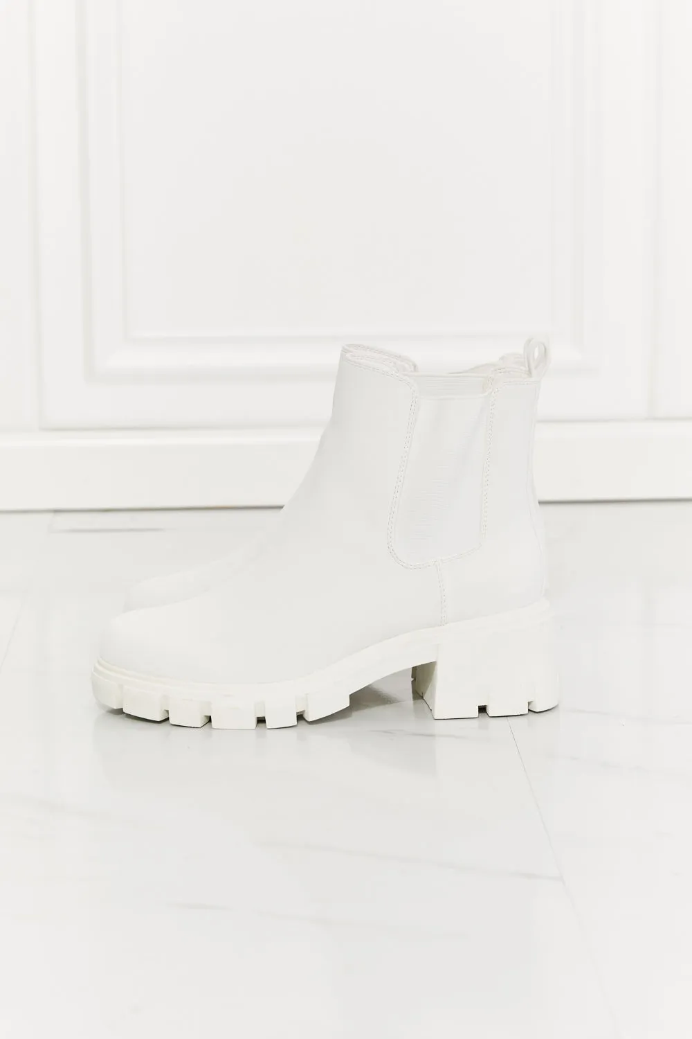 White MMShoes Work For It Matte Lug Sole Chelsea Boots result